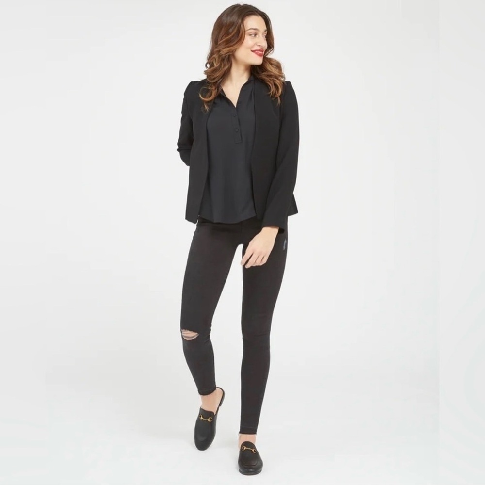 SPANX Black Distressed Skinny Jeans | Pull-on | Size Small